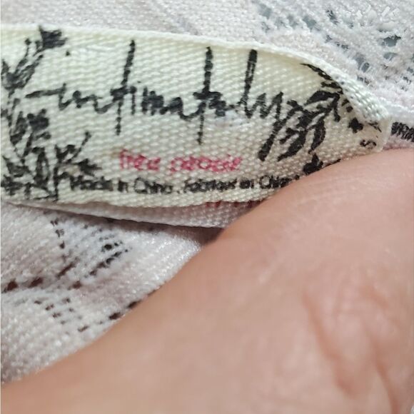 Free People Intimately Lavender Lace Bralette - Picture 3 of 4